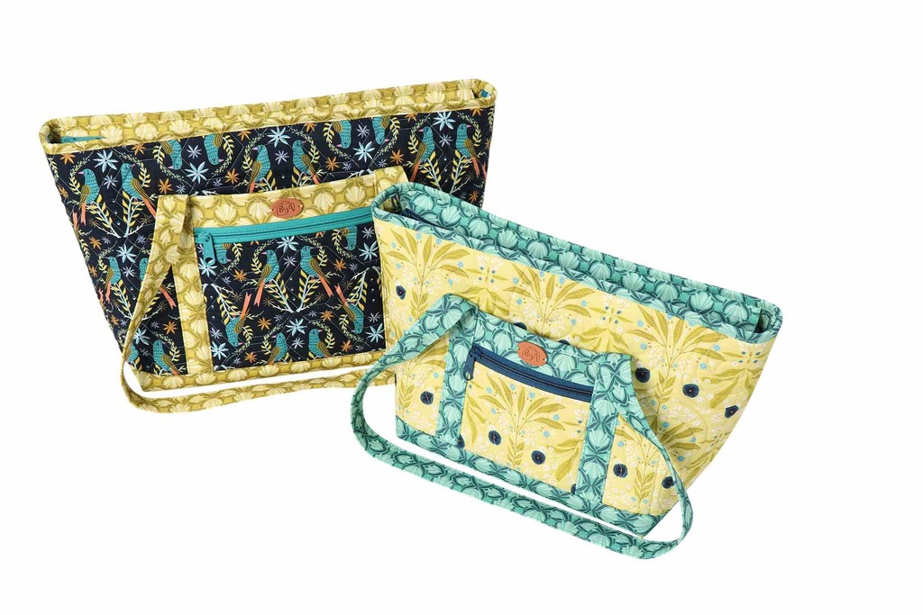 Model - Two Little Totes #08