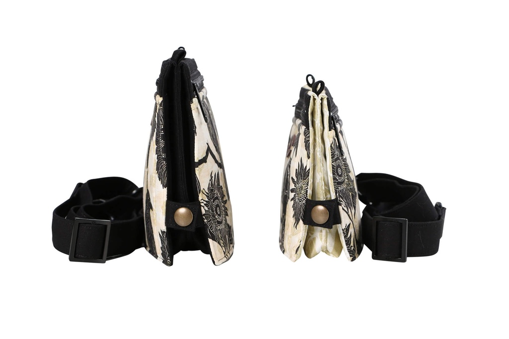 Model - Foldilocks #16