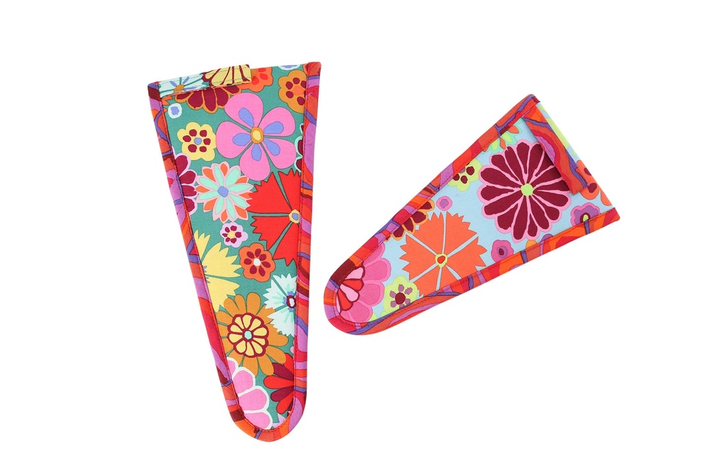 Model - Cut It Out! #24