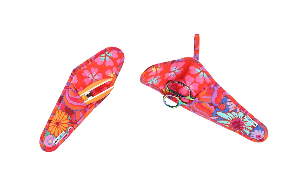 Model - Cut It Out! #26