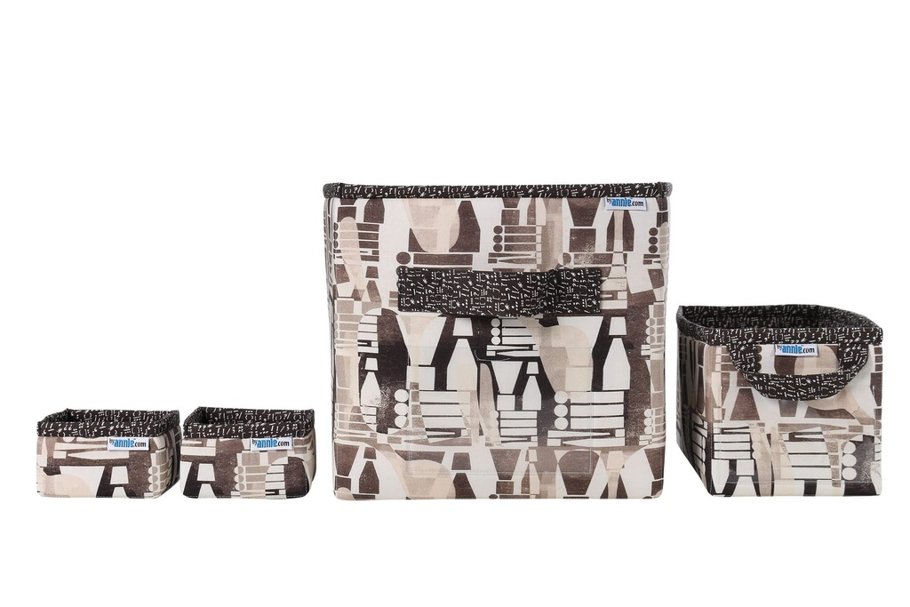 Model - Contain Yourself #24