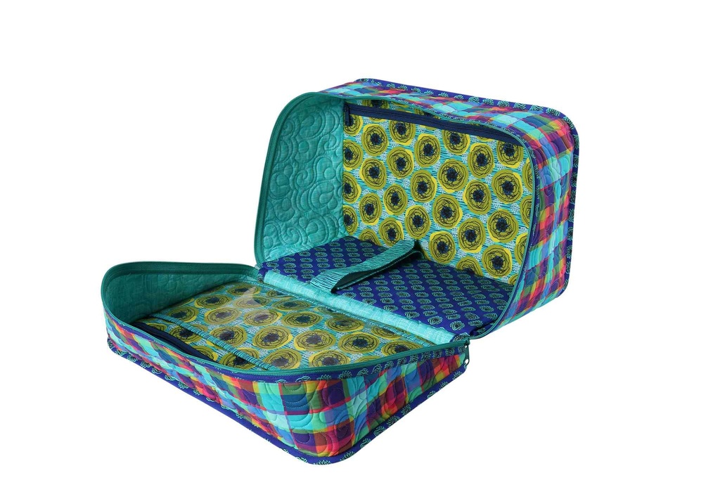 Model - Stitcher's Suitcase #07