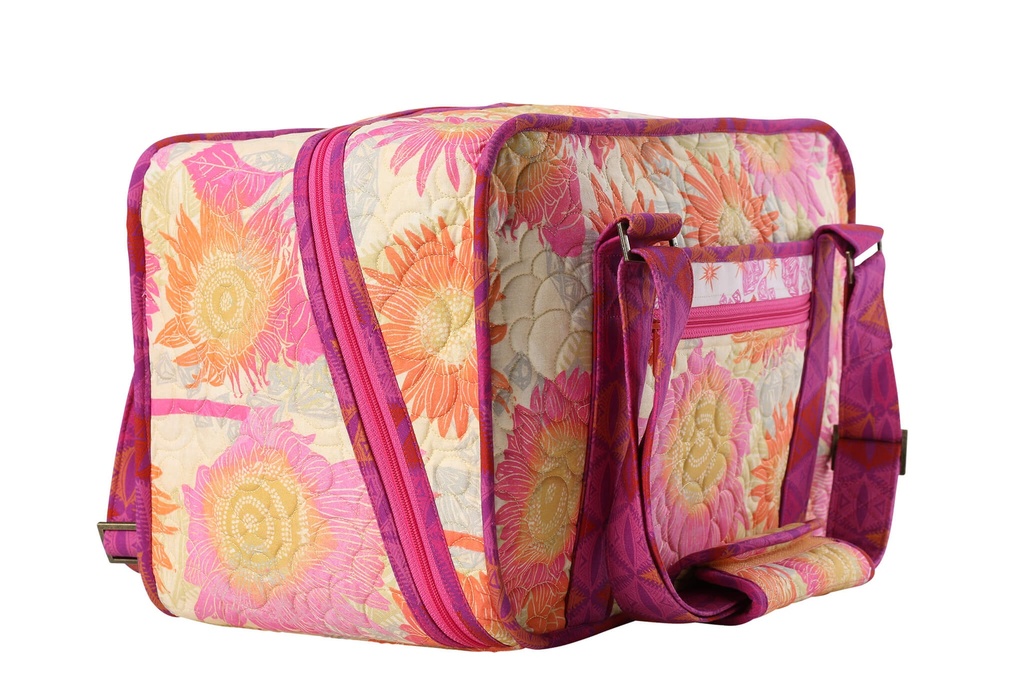 Model - Stitcher's Suitcase #04