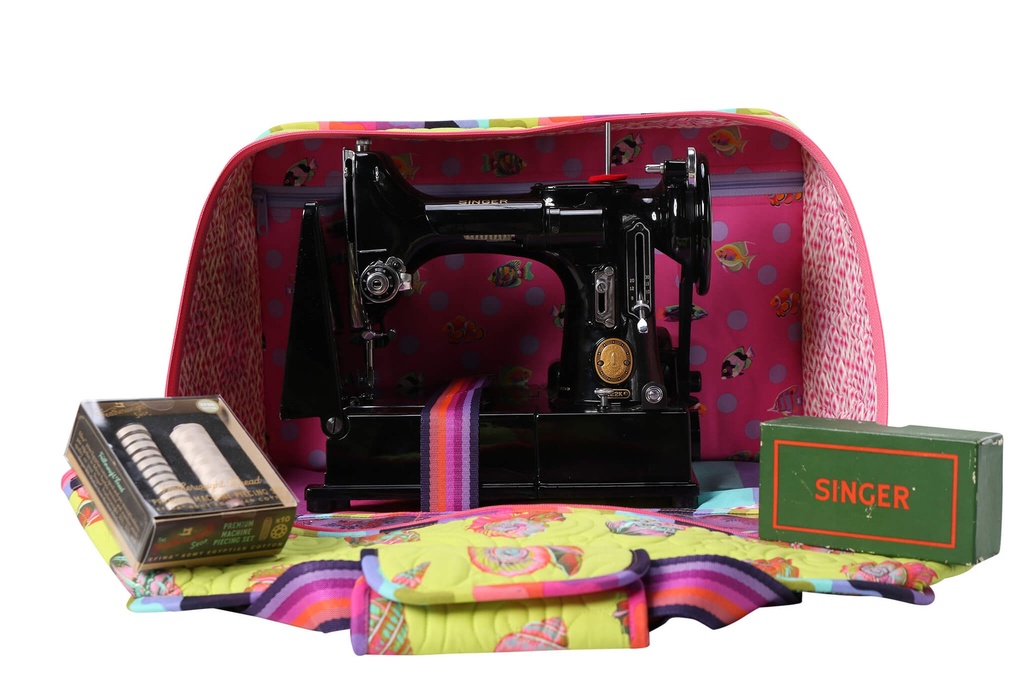 Model - Stitcher's Suitcase #06