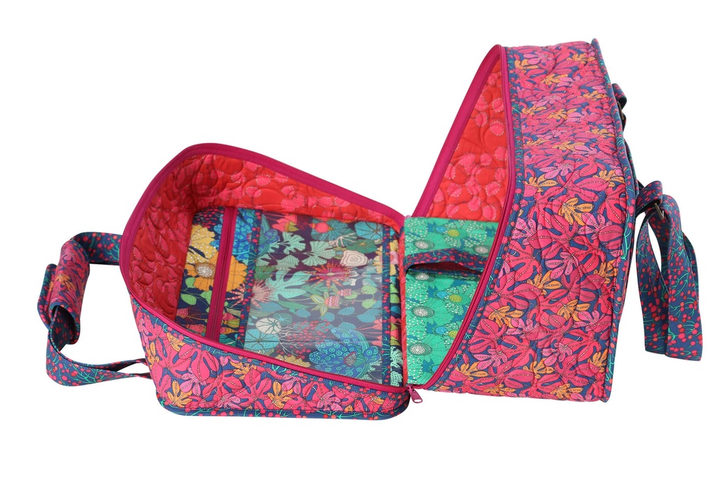 Model - Stitcher's Suitcase #01