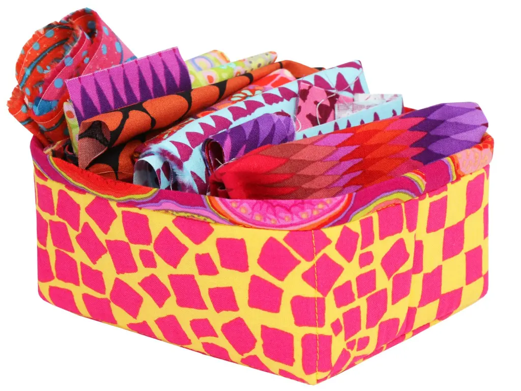 Petit Four Baskets-IMG_1429-white-opt.webp