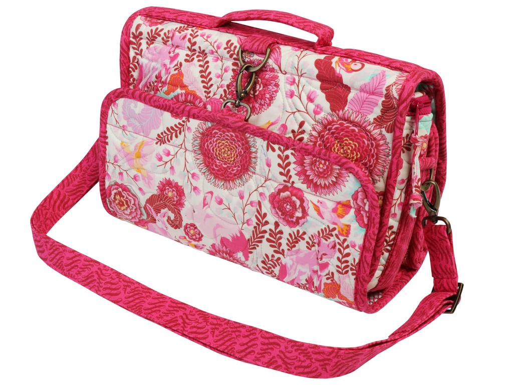 (RETIRED) Model - Travel Essentials #05