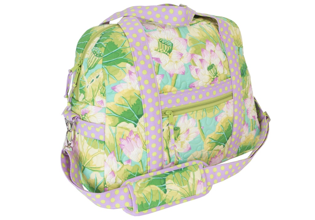 (RETIRED) Model - Ultimate Travel Bag #04