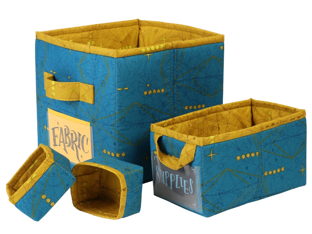 Model - Contain Yourself #08