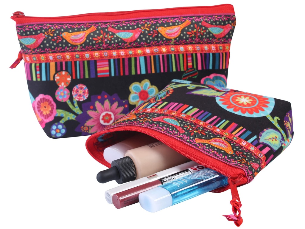 Model - Renaissance Ribbons Bags #09