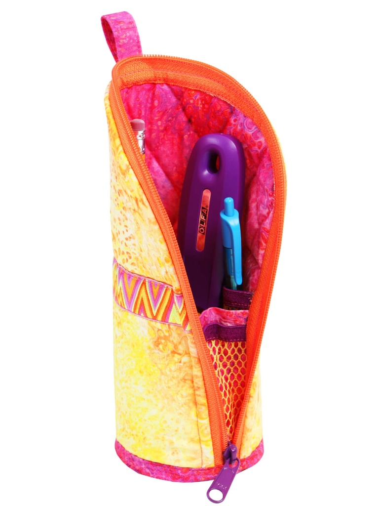 Model - Flipping Out #07