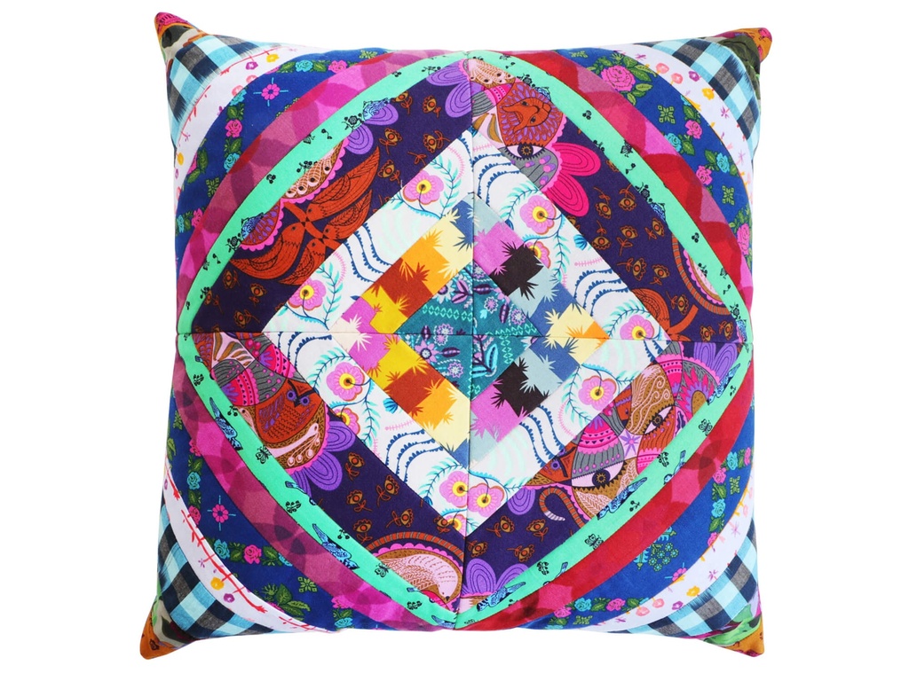 Model - Gypsy Pillows #03