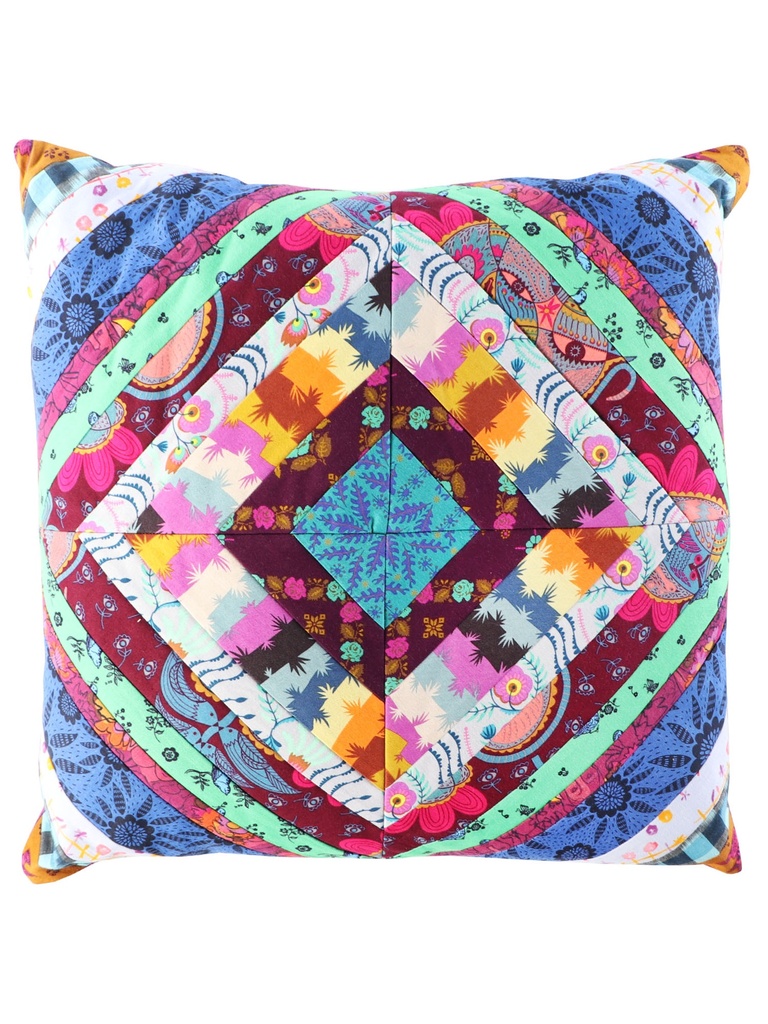 Model - Gypsy Pillows #05