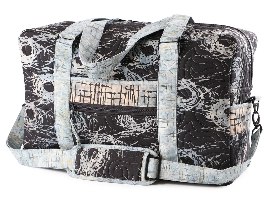 Model - Round Trip Duffle #19