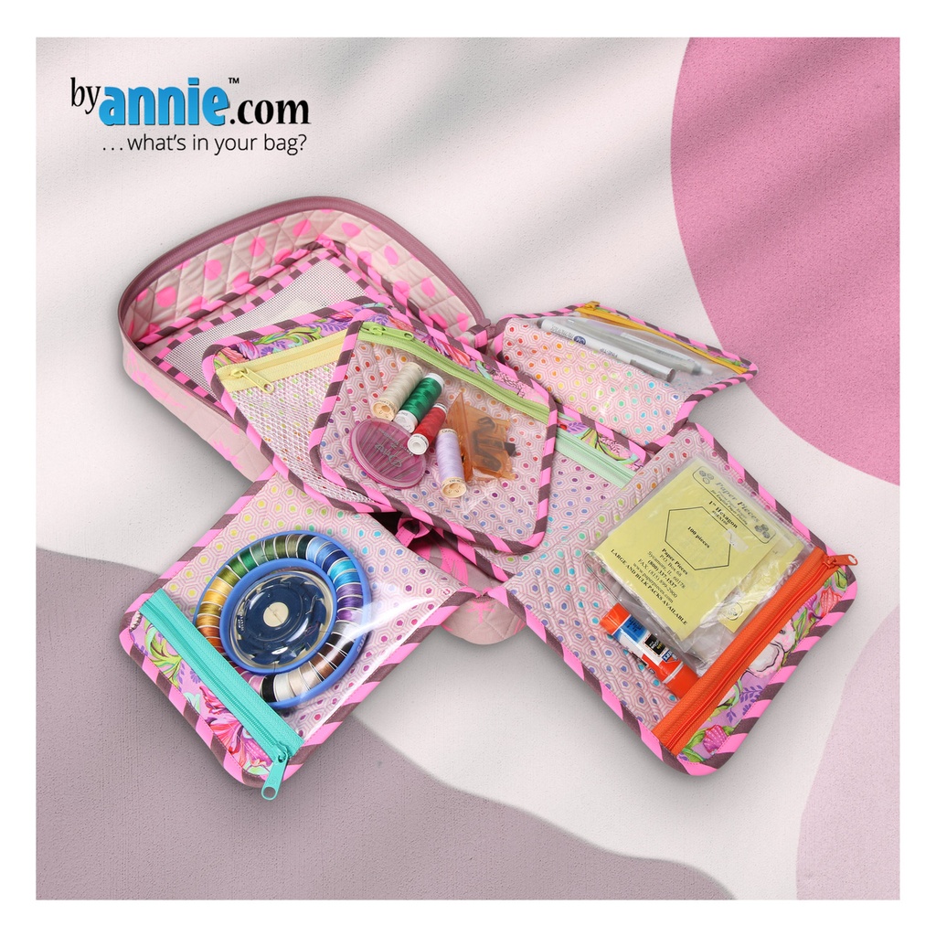 Model - Treasures and Trinkets #13