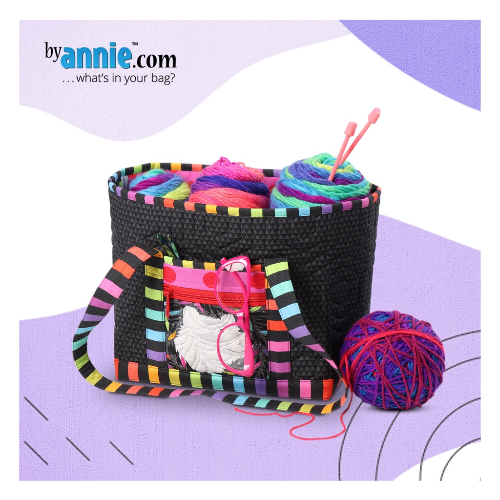 Model - Two Little Totes #15