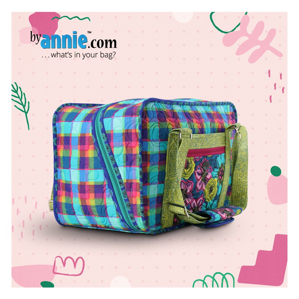 Model - Stitcher's Suitcase #07