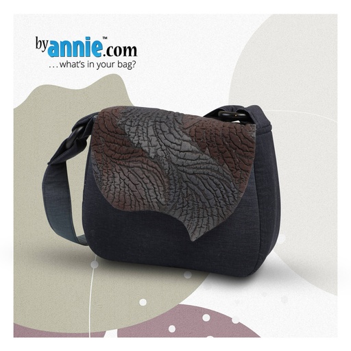 [M-PBA126-02] Model - Serenity Shoulder Bag #02