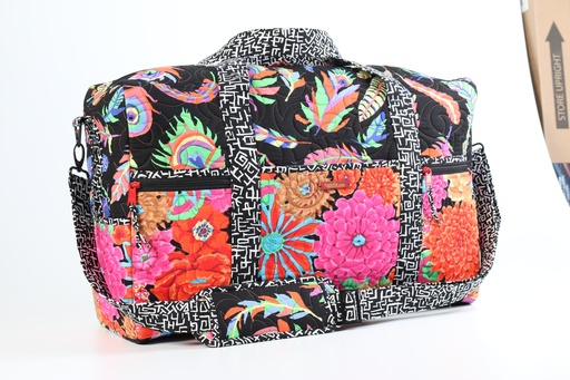 [M-PBA203.21-28] Model - Travel Duffle Bag 2.1 #28