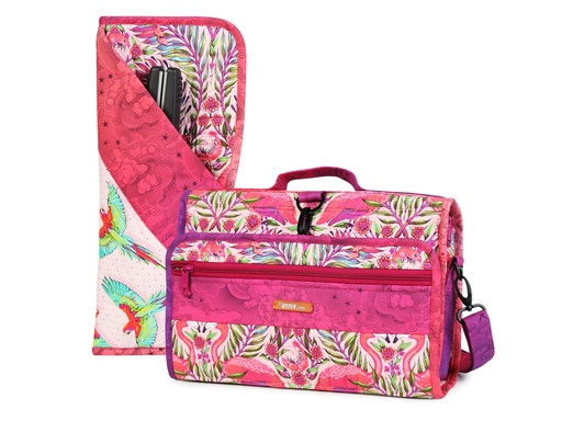 [M-PBA201.2-23] Model - Travel Essentials 2.0 #23
