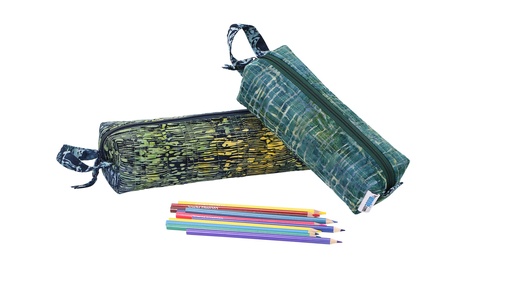 [M-PBA239-21] Model - Quick Zip Cases #21