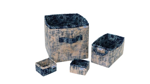 [M-PBA274-17] Model - Contain Yourself #17