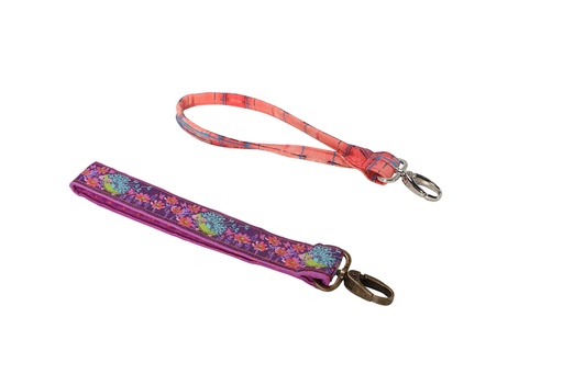 [M-PBA301-02] Model - Wristlet Strap #02